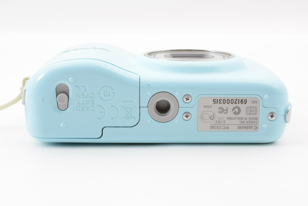 3-2361 美品 Canon PowerShot E1 PC1338 Mint] Canon PowerShot E1 PC1338 Blue Compact Digital Camera