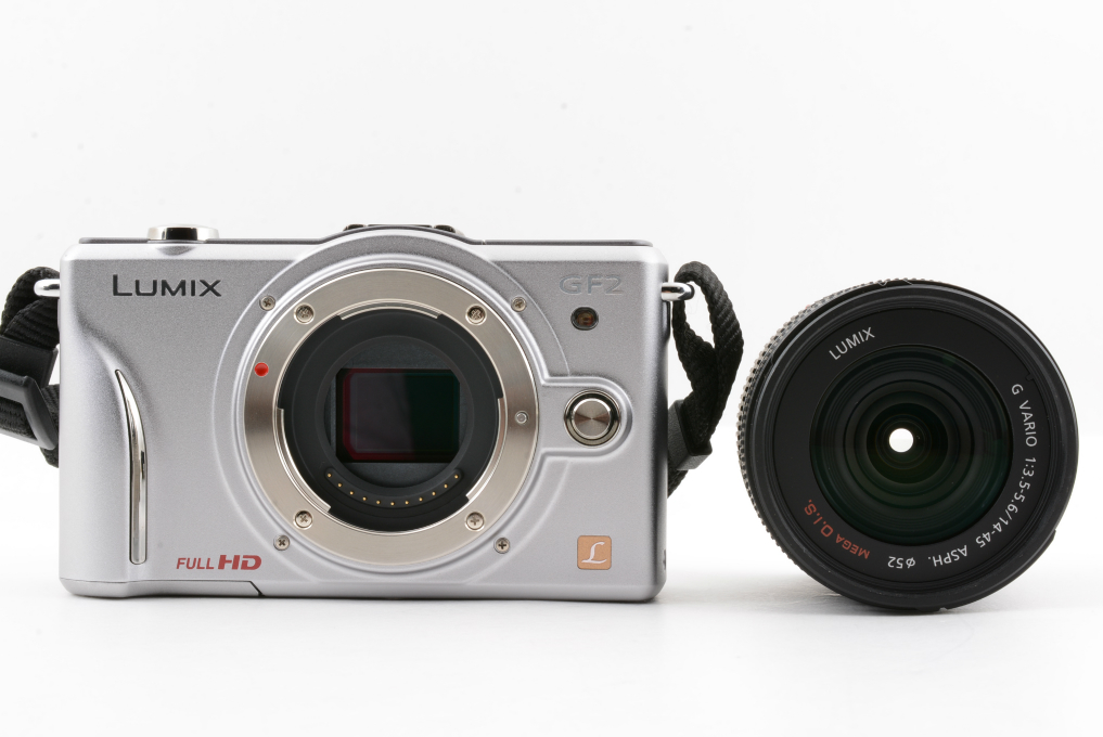 Panasonic LUMIX DMC-GF2/14mm （良品） Panasonic Lumix GF2 Digital Camera with 14mm & 14-42mm Lenses
